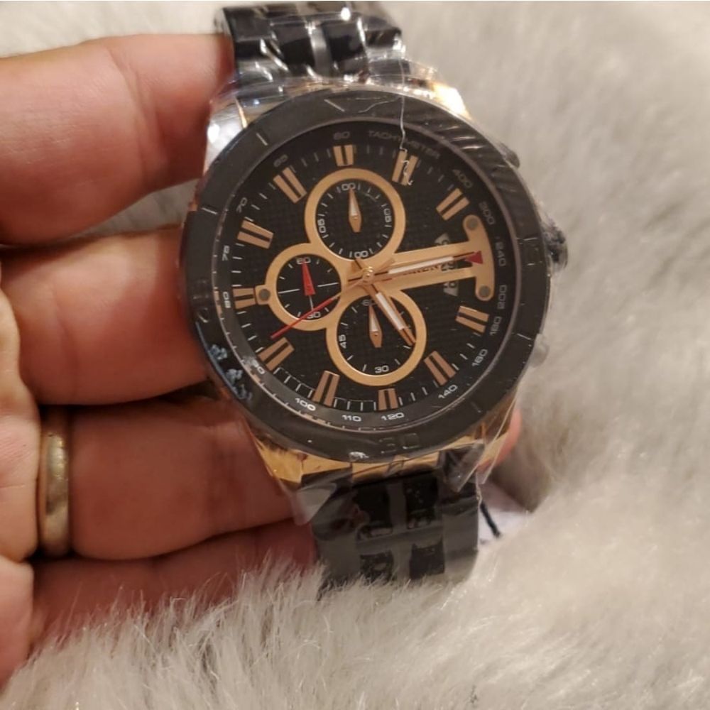 WATCH FUNCTION: All sub-dials and hands are functi - Picture 2 of 4